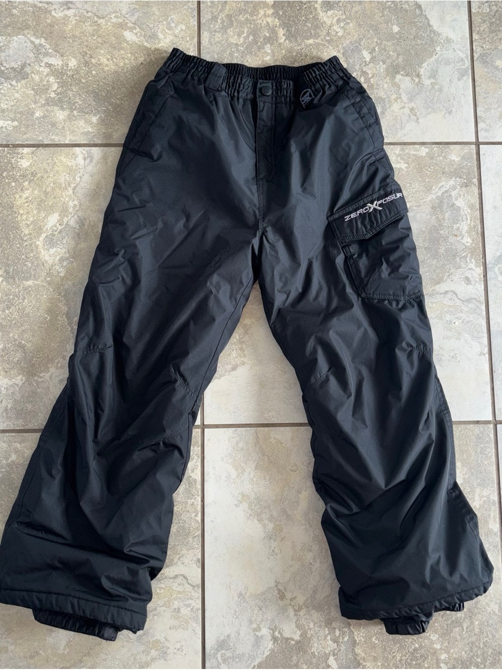 ZeroXposur Men's Black Cargo Snow Pants